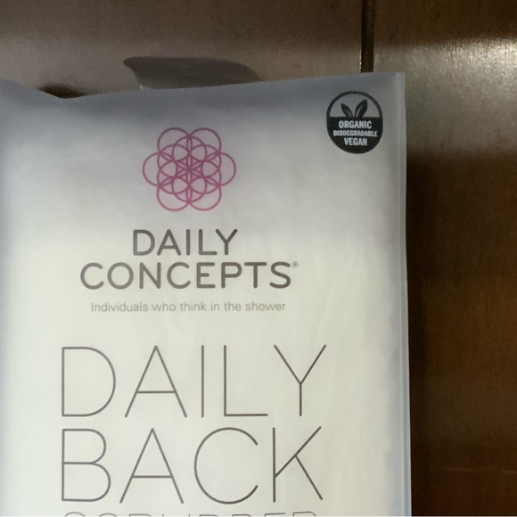 Daily Concepts Daily Back Scrubber - Picture 4 of 4